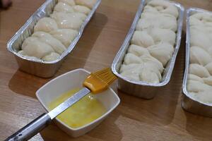 un pan y panadería productos son vendido en un panadería en Israel. foto