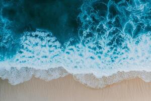 foto vertical gastos generales Disparo de un ondulado mar