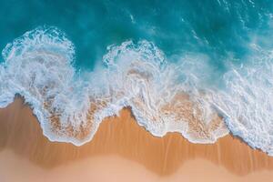 foto vertical gastos generales Disparo de un ondulado mar