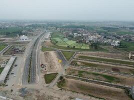 alto ángulo ver con zumbido de Oeste centro de deportes acuáticos alojamiento sociedad en lahore Pakistán en noviembre 07, 2023 foto