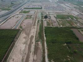 alto ángulo ver con zumbido de Oeste centro de deportes acuáticos alojamiento sociedad en lahore Pakistán en noviembre 07, 2023 foto