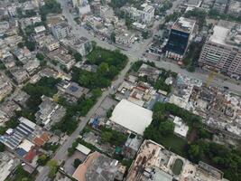 alto ángulo ver de verde zona de lahore Pakistán en julio 22, 2023 foto