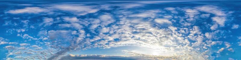 cielo sin costura panorama con nubes sin suelo, para fácil utilizar en 3d gráficos y panorama para composicion en aéreo y suelo esférico panoramas como un cielo Hazme foto