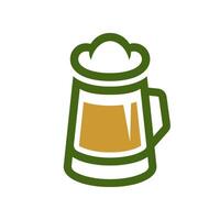 St Patrick's Day Irish beer mug foamy malt ale alcohol beverage vintage icon linear vector