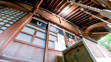 santuario salón de adoración.takezuka santuario, un santuario situado en tomarnotsuka, adachi pabellón, tokio, Japón eso es dijo ese durante el 978-982, ise jingu estaba oficial y construido, foto