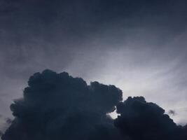 el cielo un tormenta foto