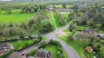 hög vinkel antal fot av bostads- distrikt av peterborough stad av England förenad rike. april 11:e, 2024 video