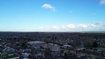 hoog hoek visie van centraal leighton buizerd downtown van Engeland uk. maart 29e, 2024 video