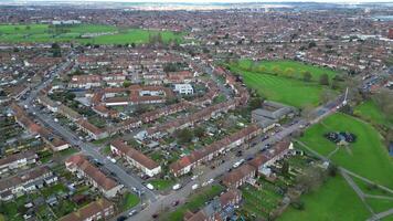 hög vinkel antal fot av central dagenham London stad av England Storbritannien. Mars 2:a, 2024 video