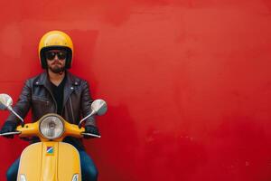 ai generado un joven chico en un amarillo scooter en un amarillo casco y un negro cuero chaqueta es en el izquierda en contra un brillante rojo minimalista antecedentes foto