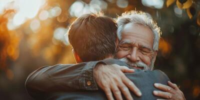 ai generado más viejo hombre abrazando mas joven hombre en parque foto