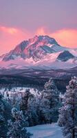 ai generado cubierto de nieve montaña debajo rosado cielo foto