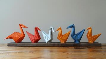 grupo de origami animales en pie juntos foto