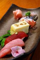 sashimi, clásico japonés plato foto