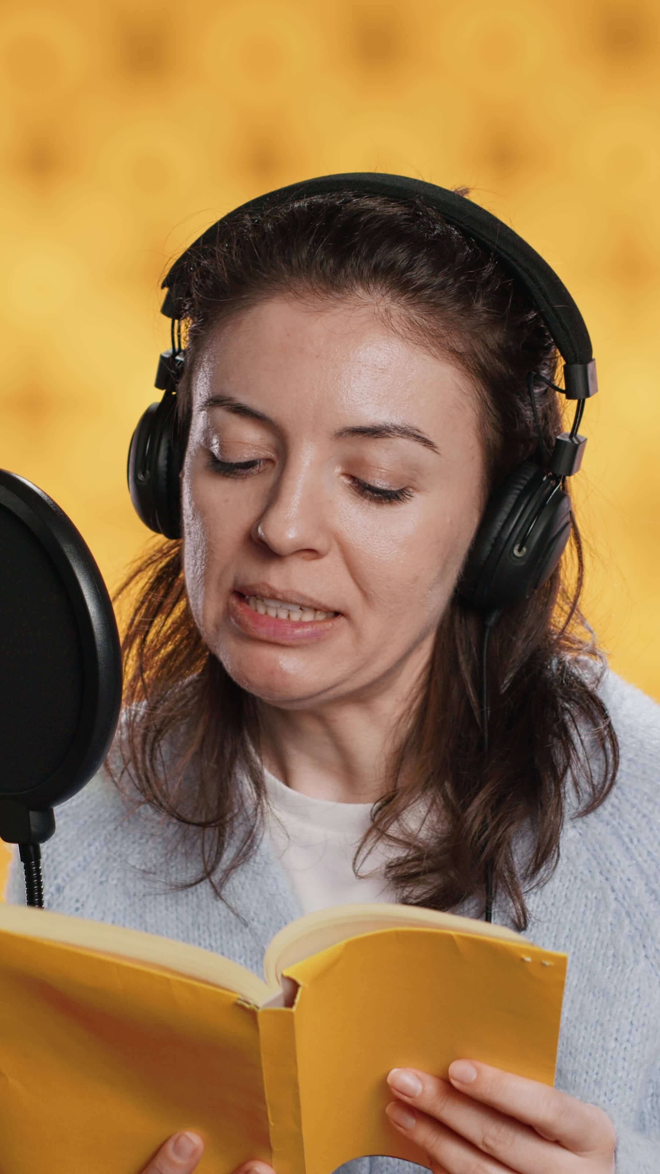 Listener Job In Fiverr - fwyizd2