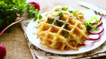 fried crispy vegetable potato waffles video
