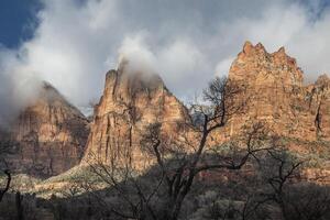 Sión cañón invierno foto