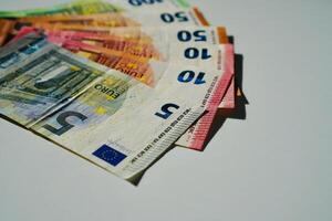 billetes y monedas en euros foto