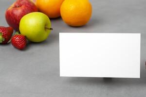 tarjeta y blanco papel Bosquejo armonizado con Fresco fruta, elaboración un visual sinfonía de ingenioso diseño y culinario deleitar, dónde saludable ingredientes unir en un banquete de vibrante imágenes foto