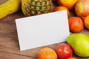 tarjeta y blanco papel Bosquejo armonizado con Fresco fruta, elaboración un visual sinfonía de ingenioso diseño y culinario deleitar, dónde saludable ingredientes unir en un banquete de vibrante imágenes foto