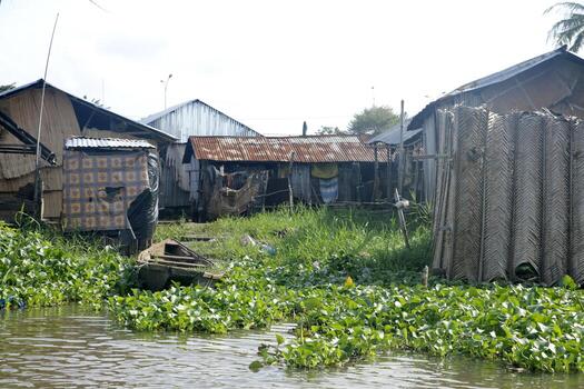 pueblo sobre pilotes aguegues en benin África foto