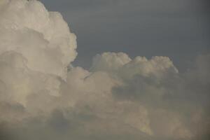 grey and white clouds in the sky photo