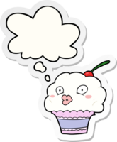 cartoon cupcake en gedachte bel als een gedrukte sticker png