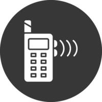icono de glifo de walkie talkie invertido vector