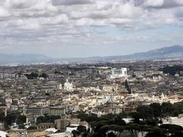 Roma es el capital ciudad de Italia. eso es el capital de el metropolitano ciudad de el mismo nombre y de el lazio región. foto