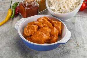 Indian cuisine - chicken butter masala photo