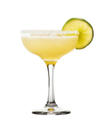 coloré rafraîchissant du froid Margarita cocktail avec citron vert transparent Contexte isolé graphique Ressource png