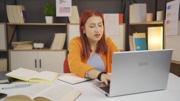 poignet douleur, Humain mixte douleur. video