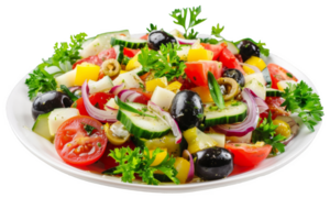 bord van salade met olijven, tomaten, komkommers, en peterselie png