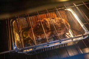 Cocinando Turquía asado foto