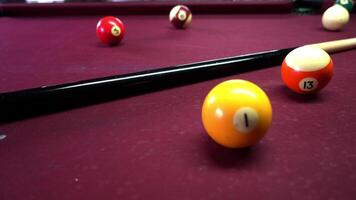 Playing American Billiard video