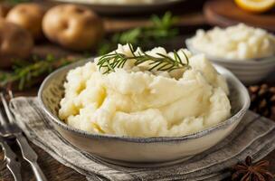 Bowl of mashed potatoes photo