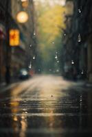 gotas de lluvia en el suelo en un charco foto