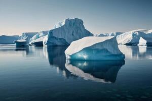 icebergs en el agua con un nublado cielo foto