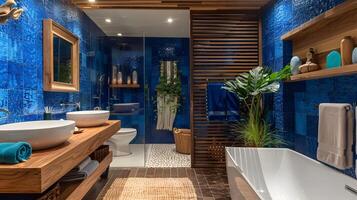 cobalto azul losas y mango madera accesorios - un moderno baño oasis foto