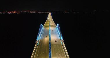 ponte al di sopra di mare aereo panoramico video