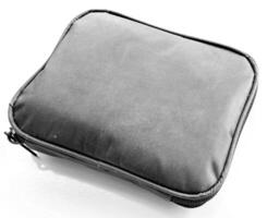 bolsa o bolso tela con gris color en blanco antecedentes foto