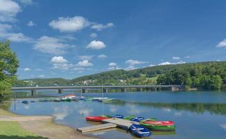 listertalsperre reservorio en sauerland,norte Renania-Westfalia, Alemania foto