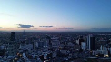 verlichte Birmingham centraal stad van Engeland uk Bij nacht, maart 30e, 2024 video