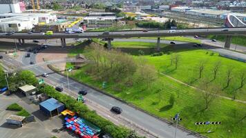 Alto ângulo Visão do brest Cruz cidade Centro Londres, Inglaterra Unidos reino. abril 12, 2024 video