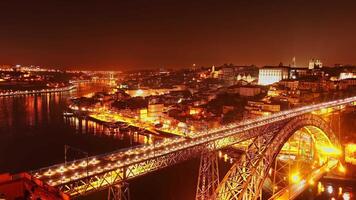 Brücke beim Nacht. Porto, Portugal video