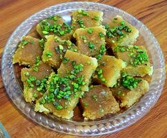 Jordán kunafa, dulce postre, tradicional dulce plato foto