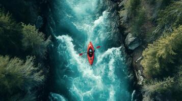 aéreo ver de un kayakista remar el rápidos de un hermosa montaña río. . foto