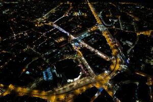 aéreo hermosa ciudad a noche novi triste, para el nuevo año foto