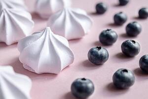 French berry meringues photo