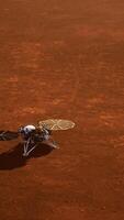 insight mars explorando a superfície do planeta vermelho. elementos fornecidos pela nasa. video